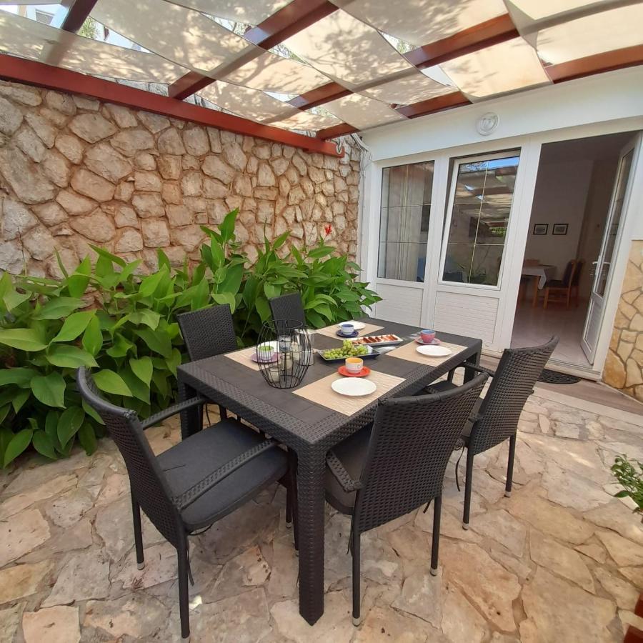 2-Bedroom Apartment 300M From Beach In Punat Luaran gambar