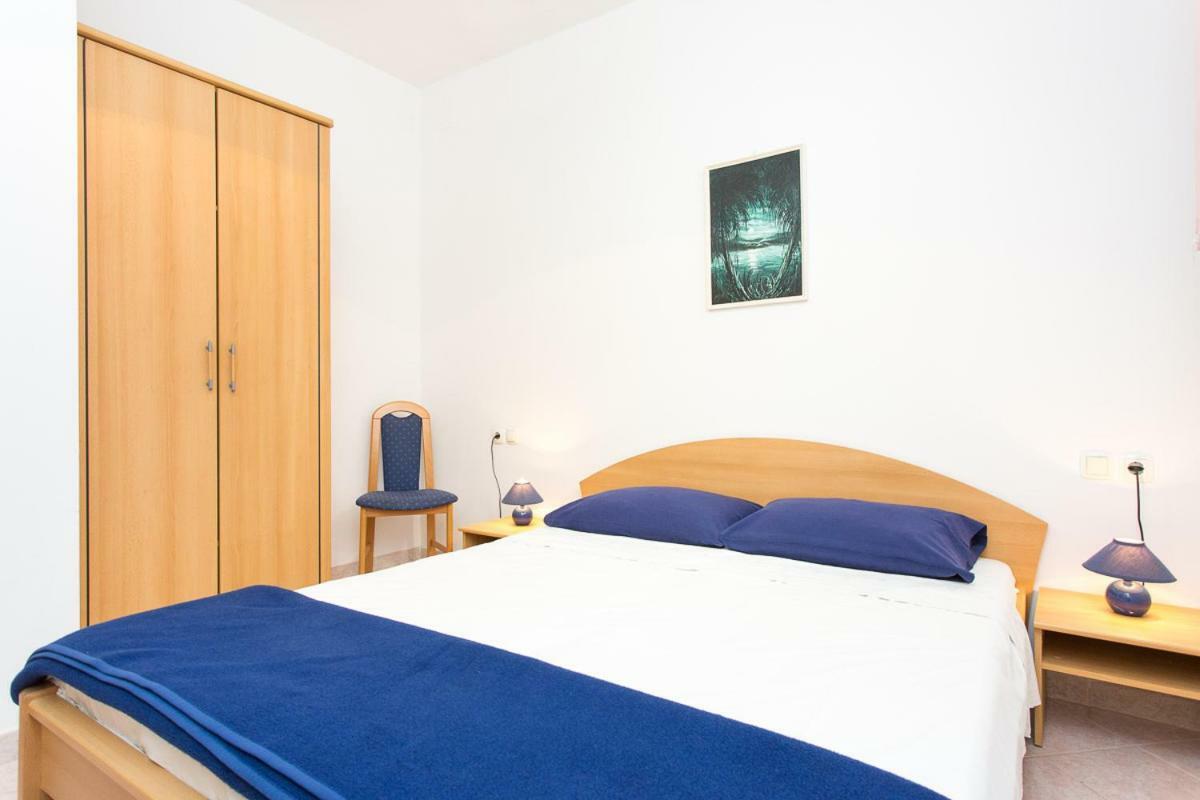 2-Bedroom Apartment 300M From Beach In Punat Luaran gambar