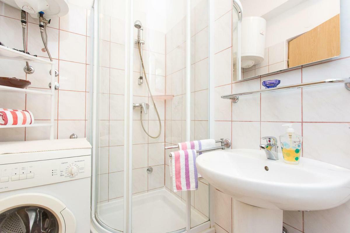 2-Bedroom Apartment 300M From Beach In Punat Luaran gambar